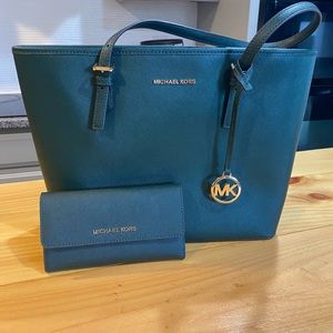 Michael Kors wallet and bag